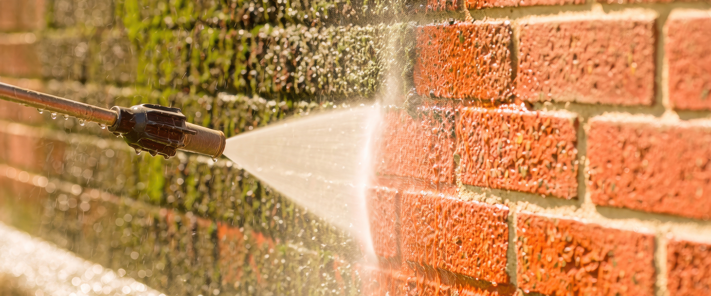 Cali Power Washing, professional pressure washing service. Houses, driveways, sidewalks, decks, pavers and more.